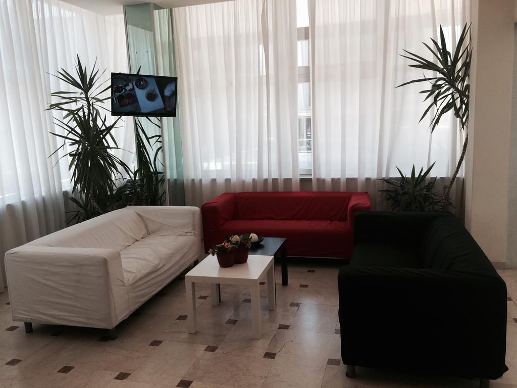 Hotel Madrid Rimini Eksteriør bilde